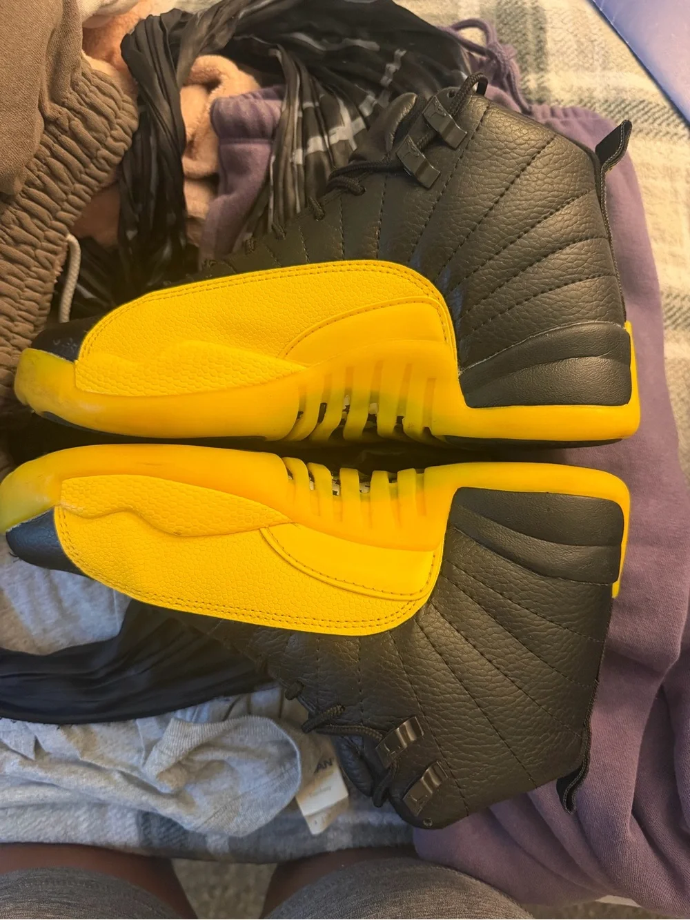 Jordan bold black